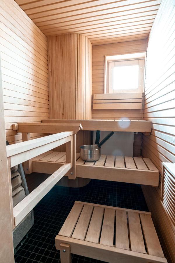 2Ndhomes Stylish 1Br Home With Balcony And Sauna In Kamppi Center Helsinki Eksteriør billede