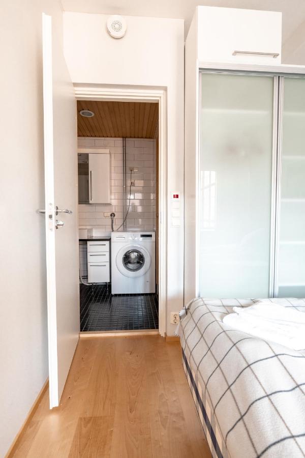 2Ndhomes Stylish 1Br Home With Balcony And Sauna In Kamppi Center Helsinki Eksteriør billede